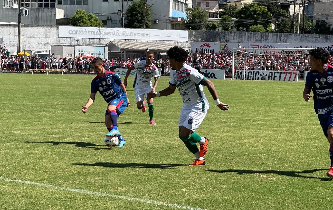 Marcílio conquista a Copa SC